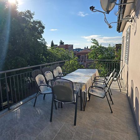 Apartment Tome Биоград на Мору Екстериор снимка