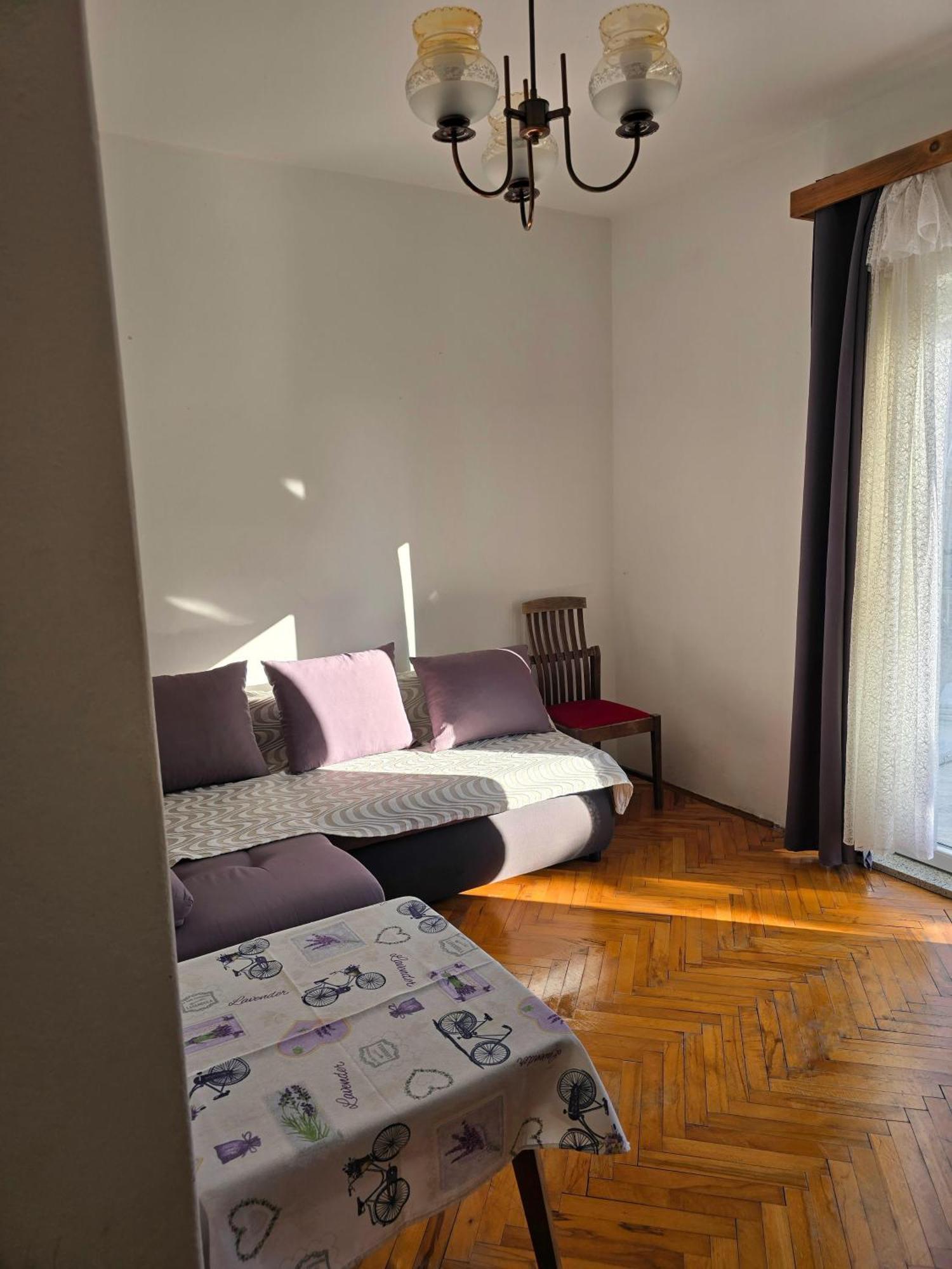 Apartment Tome Биоград на Мору Екстериор снимка